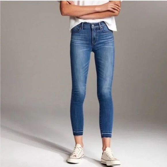 Denim Forum The Nico Mid Rise Skinny Crop Jeans - Picture 11 of 11